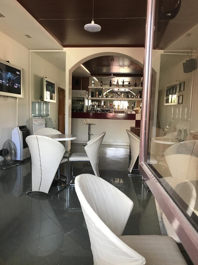 Hostel Grande House Tiranë Ngoại thất bức ảnh